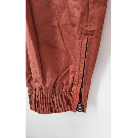 New NWT Pact Organic Cotton Woven Twill Jogger Pants Size Medium In Clay - Picture 10 of 14
